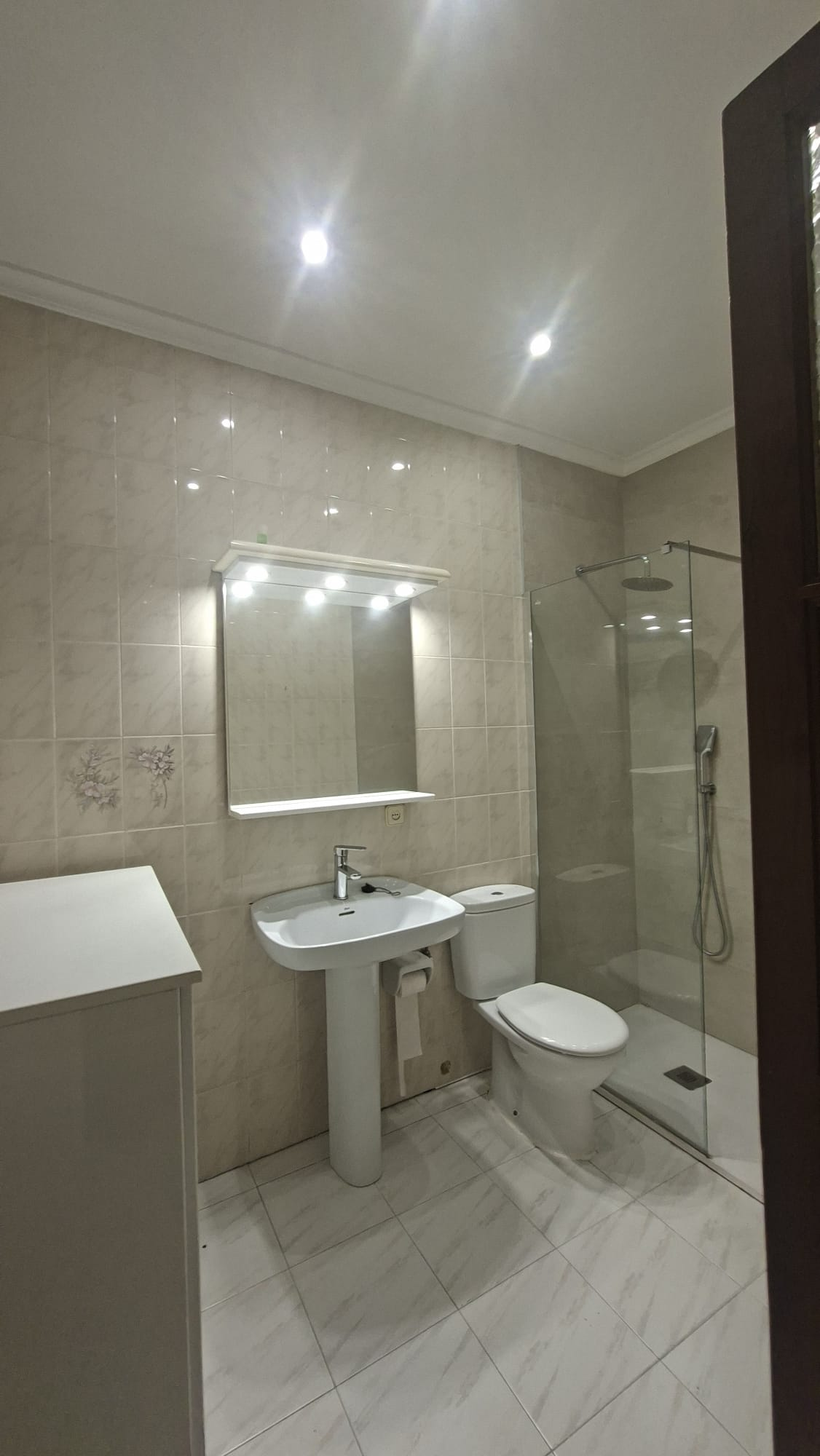 4WhatsApp Image 2026-03-04 at 18.14.50